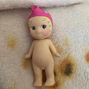 Selling Sonny angel (Seahorse) since I already have it!